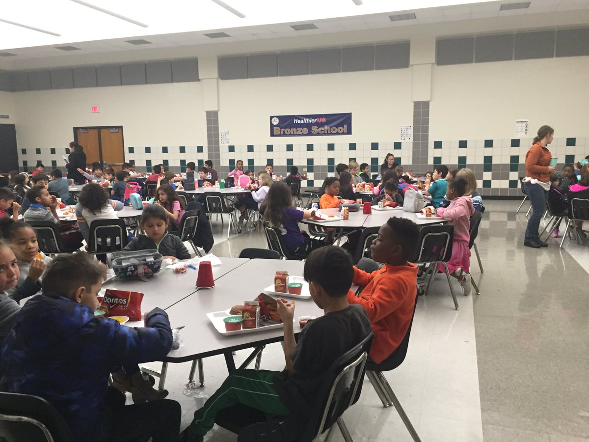 Effective Champs during lunch in 1st and 2nd . Even on the 100th day of school with 1st grade at100 years old. <a href="/ChristieCubs/">Christie Cubs</a> <a href="/Plano_Schools/">Plano ISD</a>