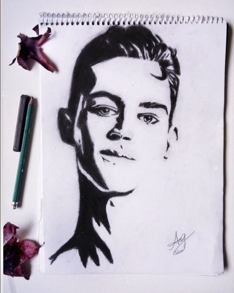 aftermovie's tweet photo. You make us love him even more… 🖤 #HardinScott #FanArtFriday

IG: sorandomlaur, dariapova
TW: @tatnai_lopez https://t.co/KAWRvnmkOG