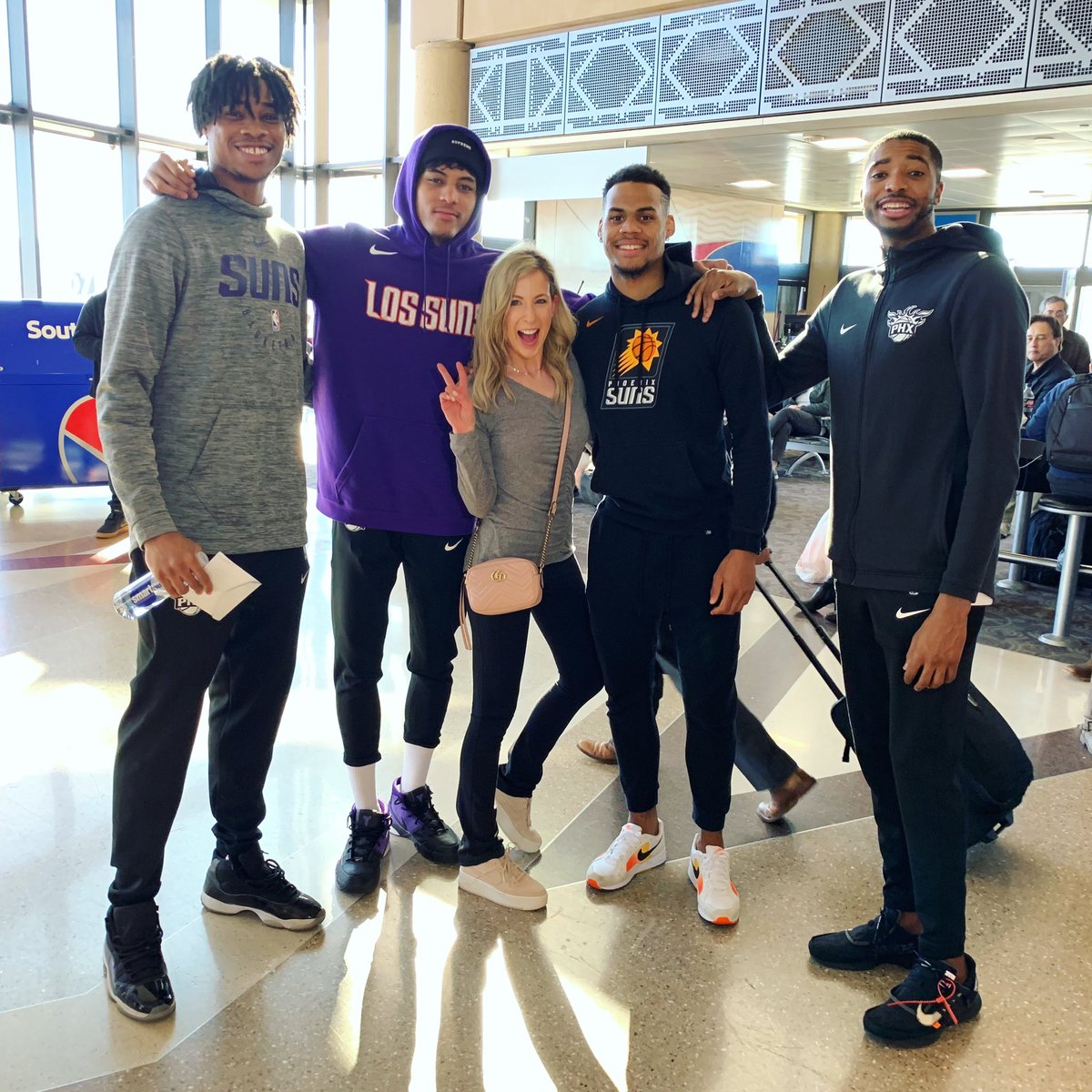 Ladies and gentlemen, your new starting lineup for the <a href="/Suns/">Phoenix Suns</a>! 🏀 Great promotion, <a href="/SouthwestAir/">Southwest Airlines</a>! #SouthwestHeart #PhoenixSuns