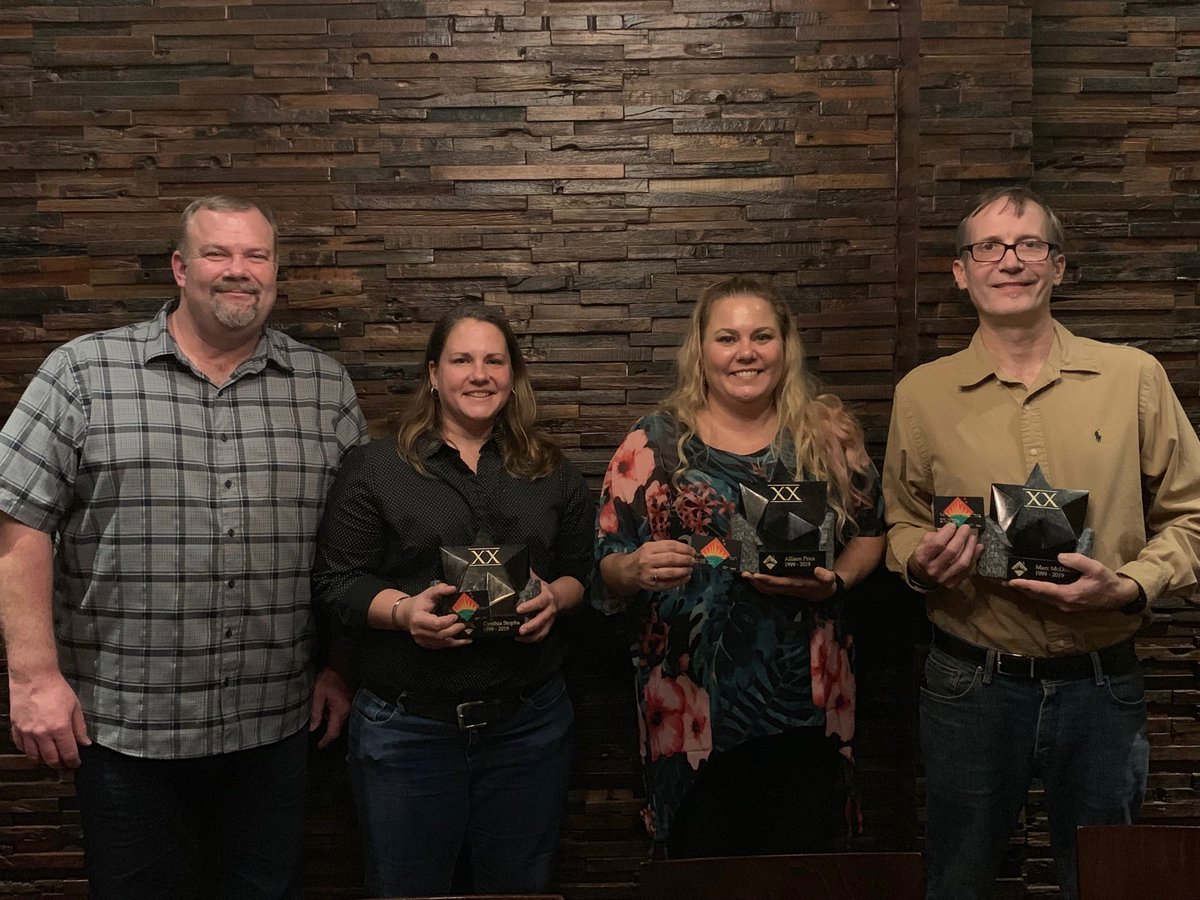 Dan Burbee (@danburbee) on Twitter photo Congratulations Cindy, Allie, and Marc on your 20YEAR Chilihead Anniversary! <a href="/Chilis/">Chili's Grill & Bar</a> #LikeNoPlaceElse #chilislove <a href="/ChilisJobs/">Chili's Jobs</a> Congratulations Cindy, Allie, and Marc on your 20YEAR Chilihead Anniversary! <a href="/Chilis/">Chili's Grill & Bar</a> #LikeNoPlaceElse #chilislove <a href="/ChilisJobs/">Chili's Jobs</a>