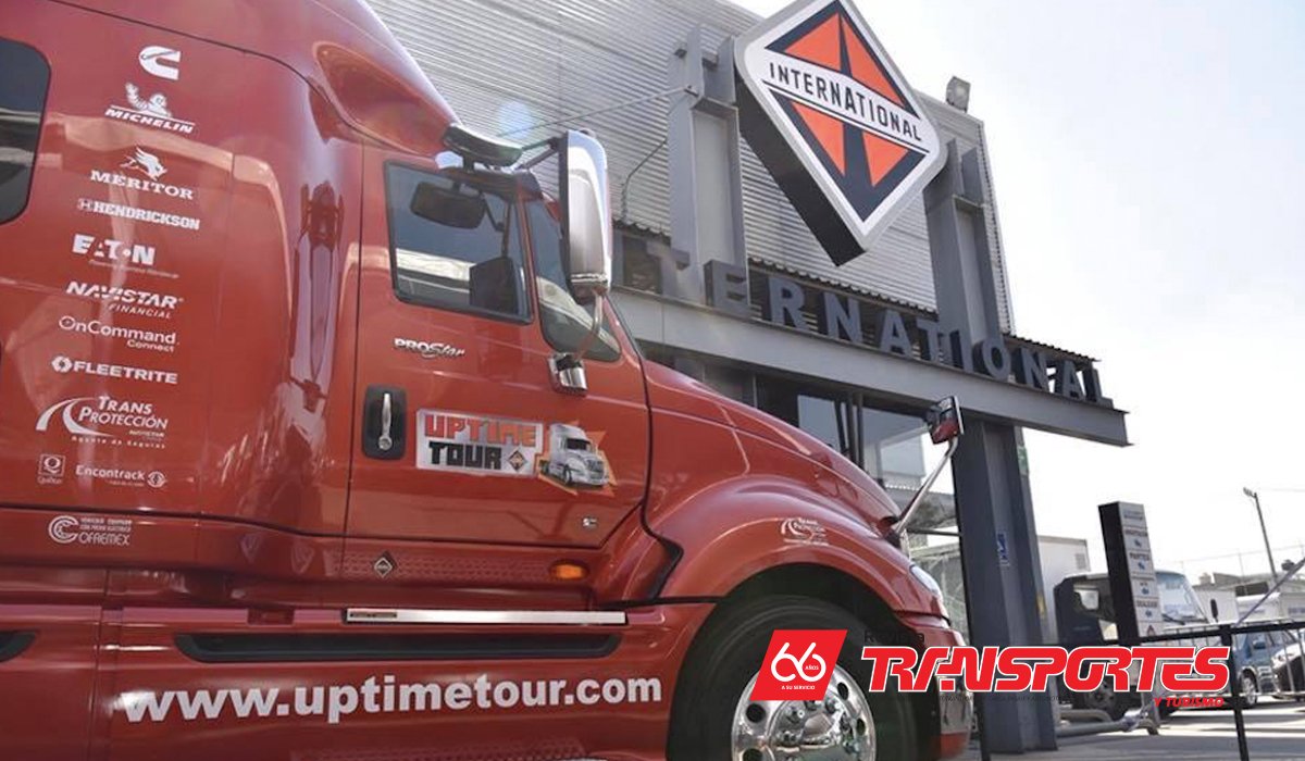 revistatyt's tweet photo. Así se vivió el cierre del @UptimeTour de @InternationalMX https://t.co/upXCFpgzaV #RevistaTyT https://t.co/H48X6kxRI2