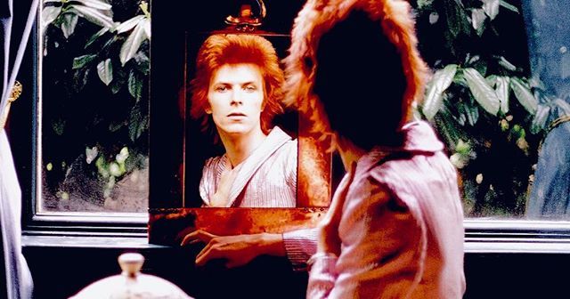 BowieCollective's tweet photo. Salvation for the mirror blind.
.
#thebowiecollective #★ #salvation #forthe #mirror #blind #thebest #bowie #show #on #earth #mars #youreyes #davidbowie #is #prodigalson #commander #of #the #bowieverse #rules #ok #blackstar #formlessmutant #spiders #u… https://t.co/NtTRPqzsXE https://t.co/UKjtnDqHPL