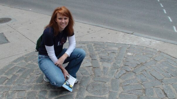 WattsND's tweet photo. 119 days until we arrive at @AmesBostonHotel - almost 10 years to the day later, we’ll be staying right next to where we took this photo. Can’t wait! #FindYourBoston https://t.co/XuiXoBuH9E