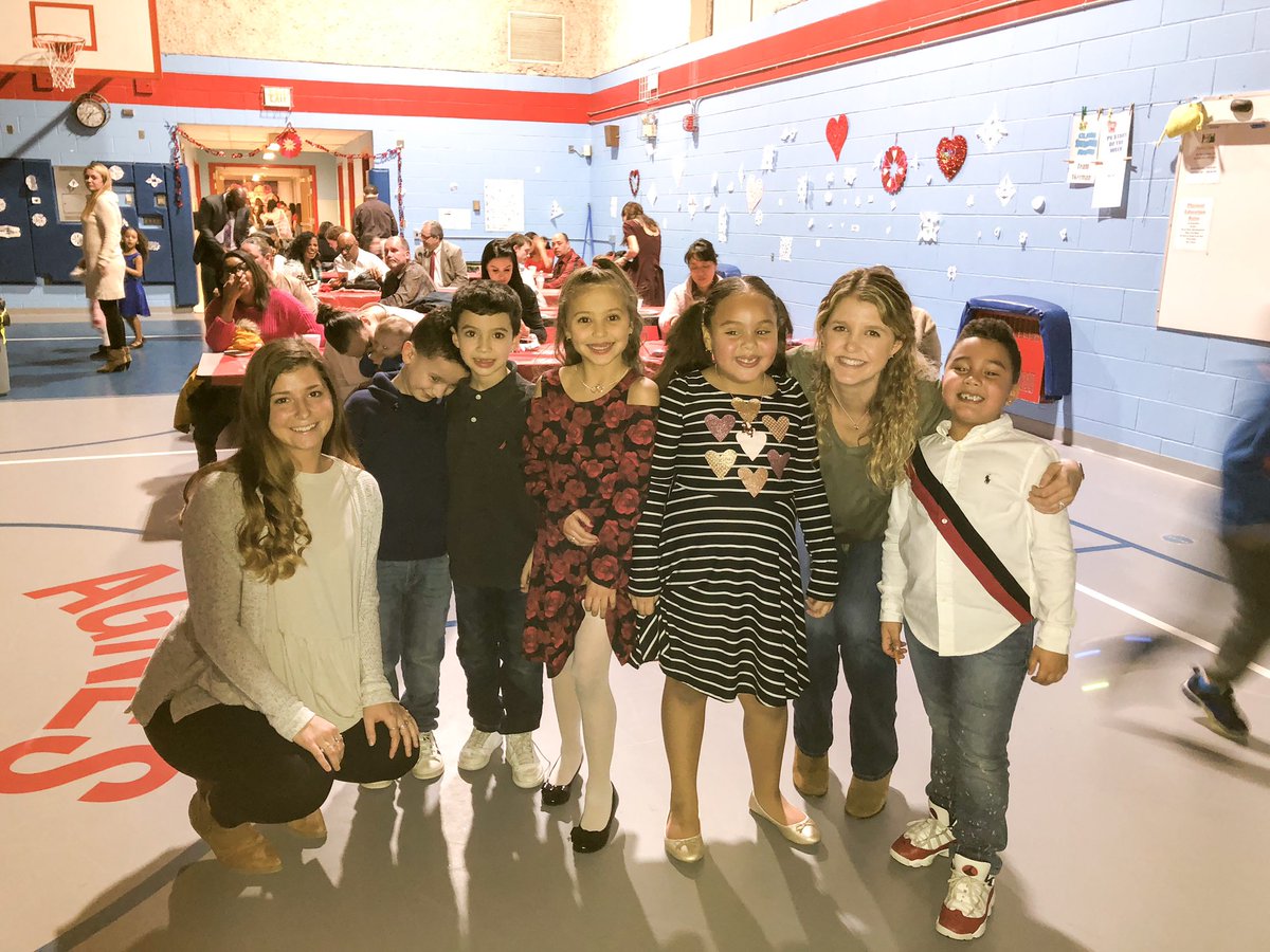 JacquiCoppa's tweet photo. Sweetheart dance with the first grade crew! #HennesseyRising @CossetteMiss https://t.co/s955hU50zg