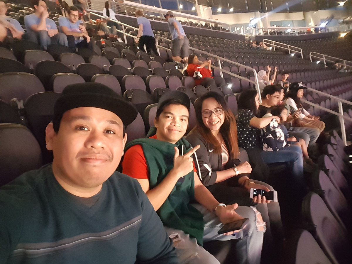 leonilchristian's tweet photo. First NBA experience. #ATLhawks #statefarmarena #atlanta #georgia #usa https://t.co/JEazon5Q1B