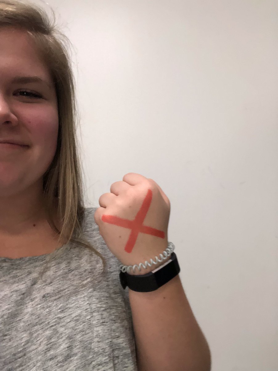 BrianKempGA's tweet photo. Today, our family joined the #EndItMovement to "shine a light" on human-trafficking. Together, we will raise awareness and eradicate modern day slavery throughout the world. #gapol https://t.co/Vv1UMPprW4