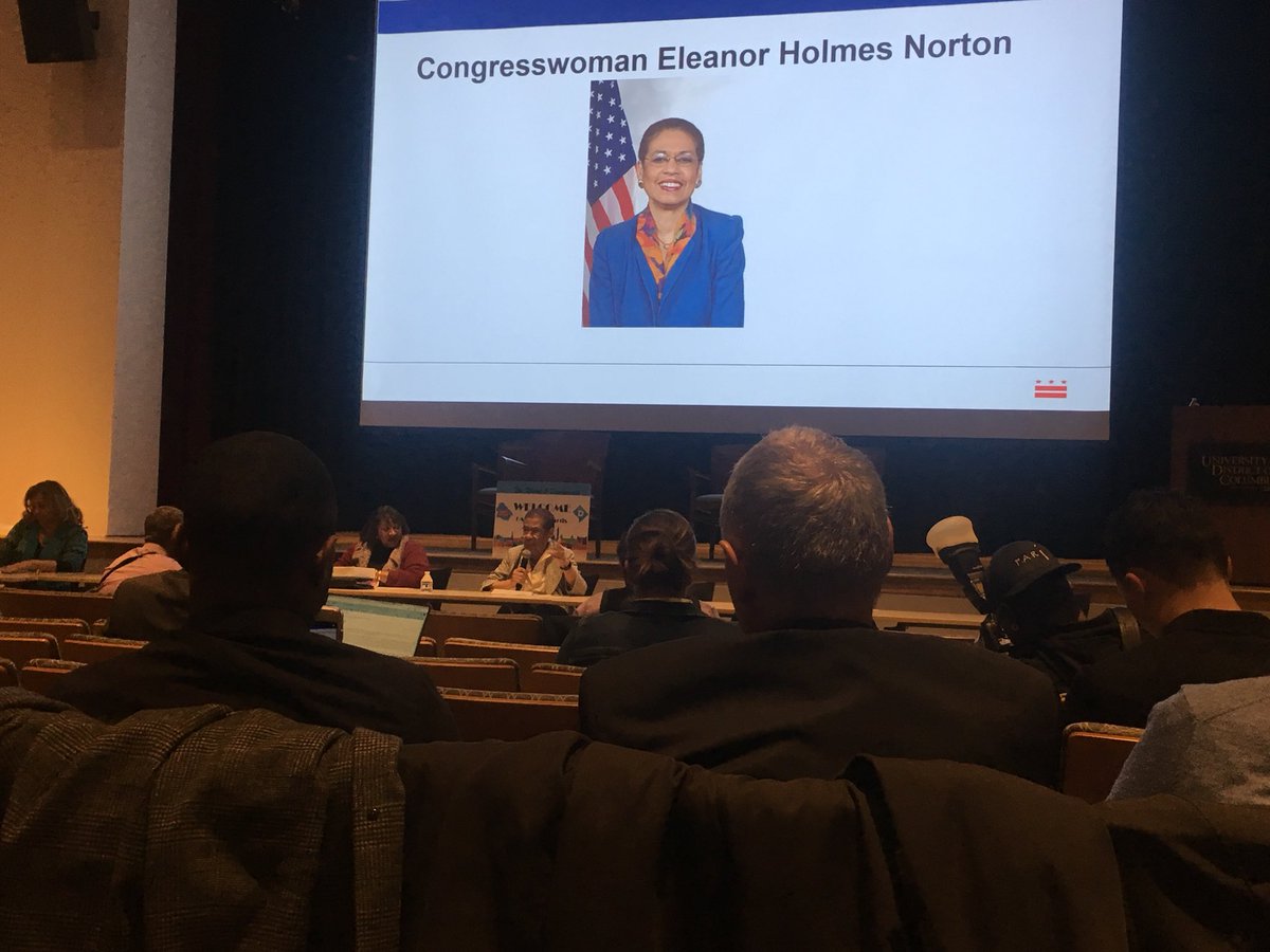 latifalyles's tweet photo. @EleanorNorton at the DC Democratic State Committee #DCDSC leading us on our road to #DCStatehood. https://t.co/XZR35TyVQM