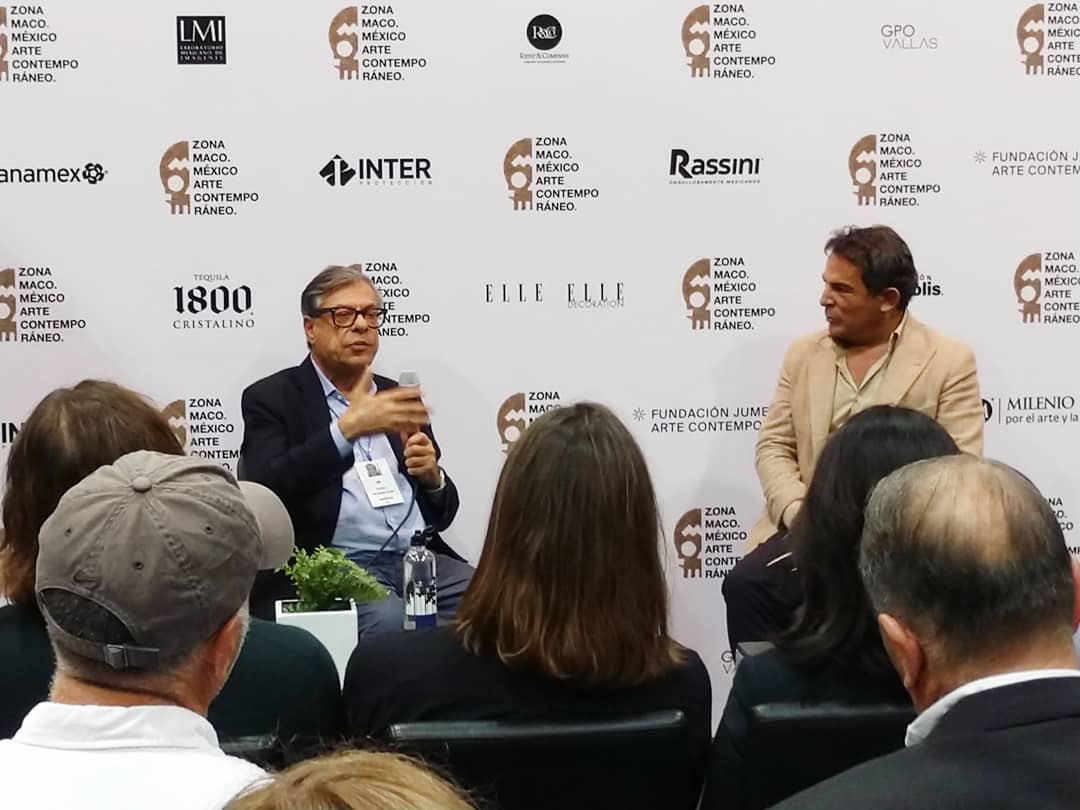 ZonaMaco's tweet photo. En este momento: Bob Colacello y Eugenio López conversando sobre el legado de Andy Warhol. #zonamaco #bobcolacello #eugeniolopez https://t.co/I1S04nxfM1