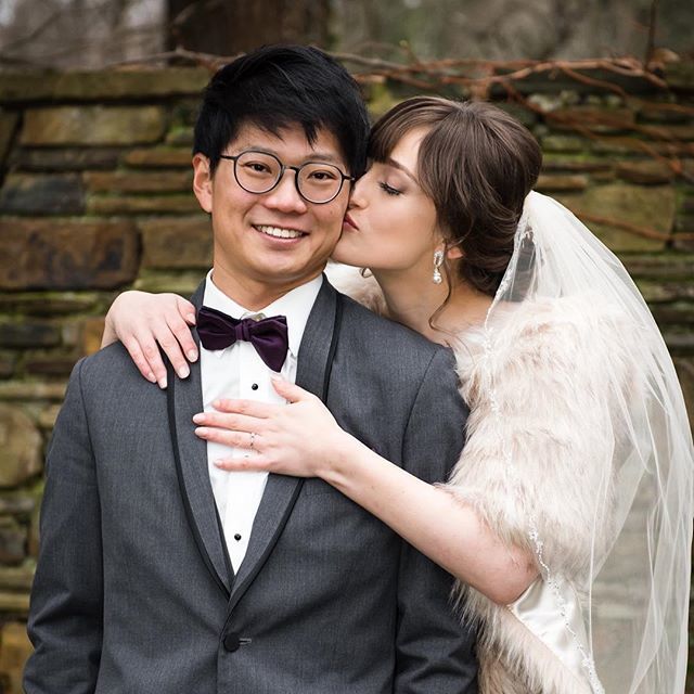 HeatherDPhotog's tweet photo. Such a precious moment! #bravingthecold #winterwedding #wedding #weddingphotography #weddingphoto #clevelandwedding #weddingseason #weddingsinohio #weddingsincle #clevelandweddingphotographer #love  #romance #romanticwedding  #romanticweddingphotography … https://t.co/0bgvylE5lC https://t.co/8rfBrgMX8r