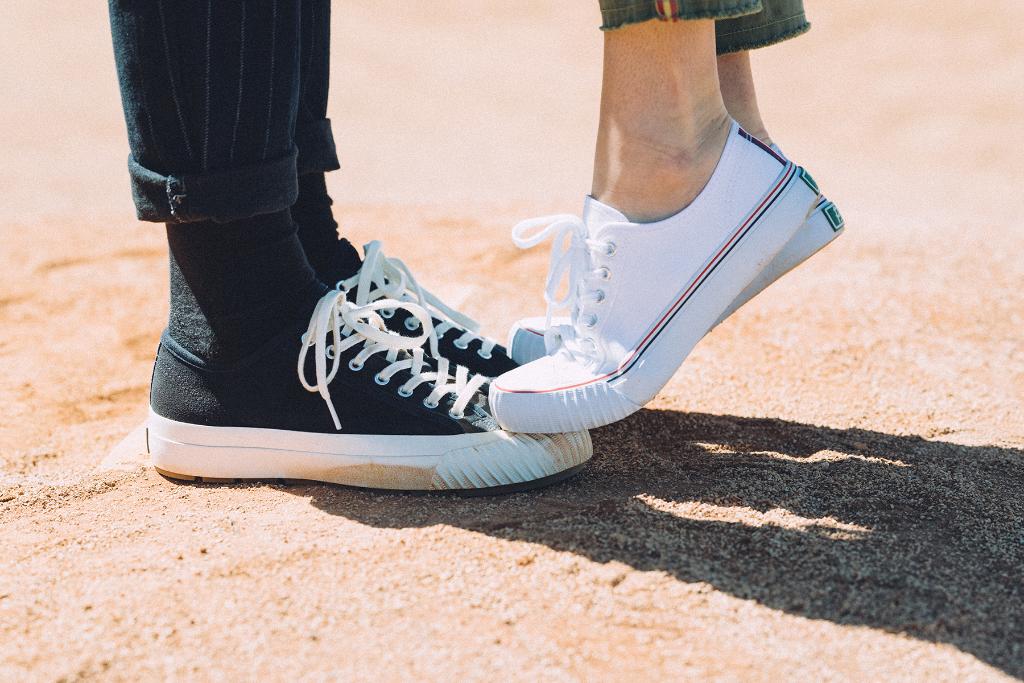 pf flyers center lo white