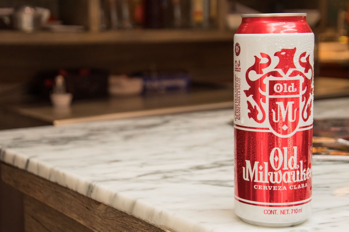 oldmilmexico's tweet photo. 710ml perfectos para empezar el fin de semana. 🍻#OldMil #OldMilwaukee #OldMilMexico #Beer #Cerveza #Beerlovers #EUA #Mexico https://t.co/mXwVpGmnbD