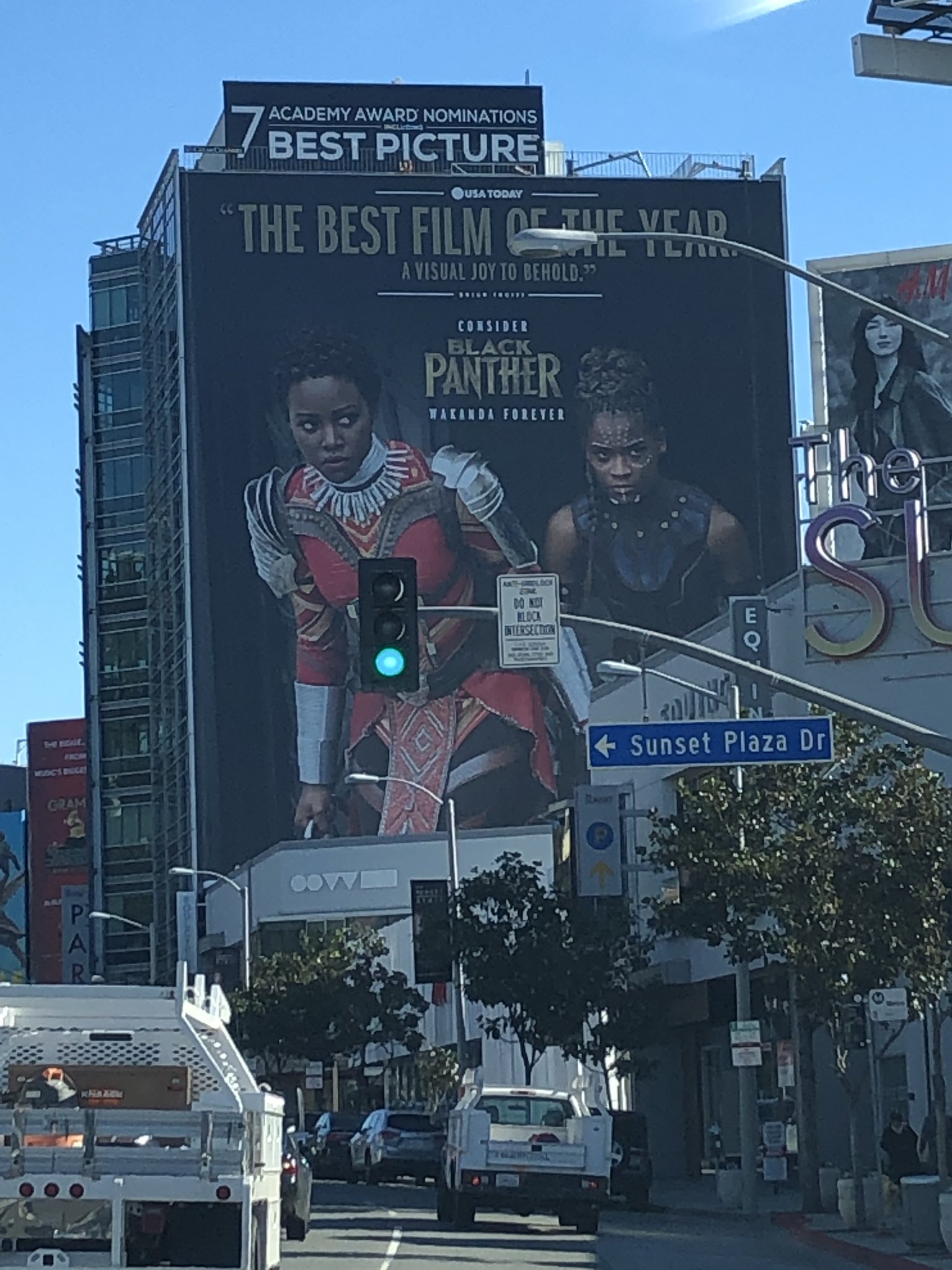 Dy2H1NSVYAAeWDv?format=jpg&name=4096x409