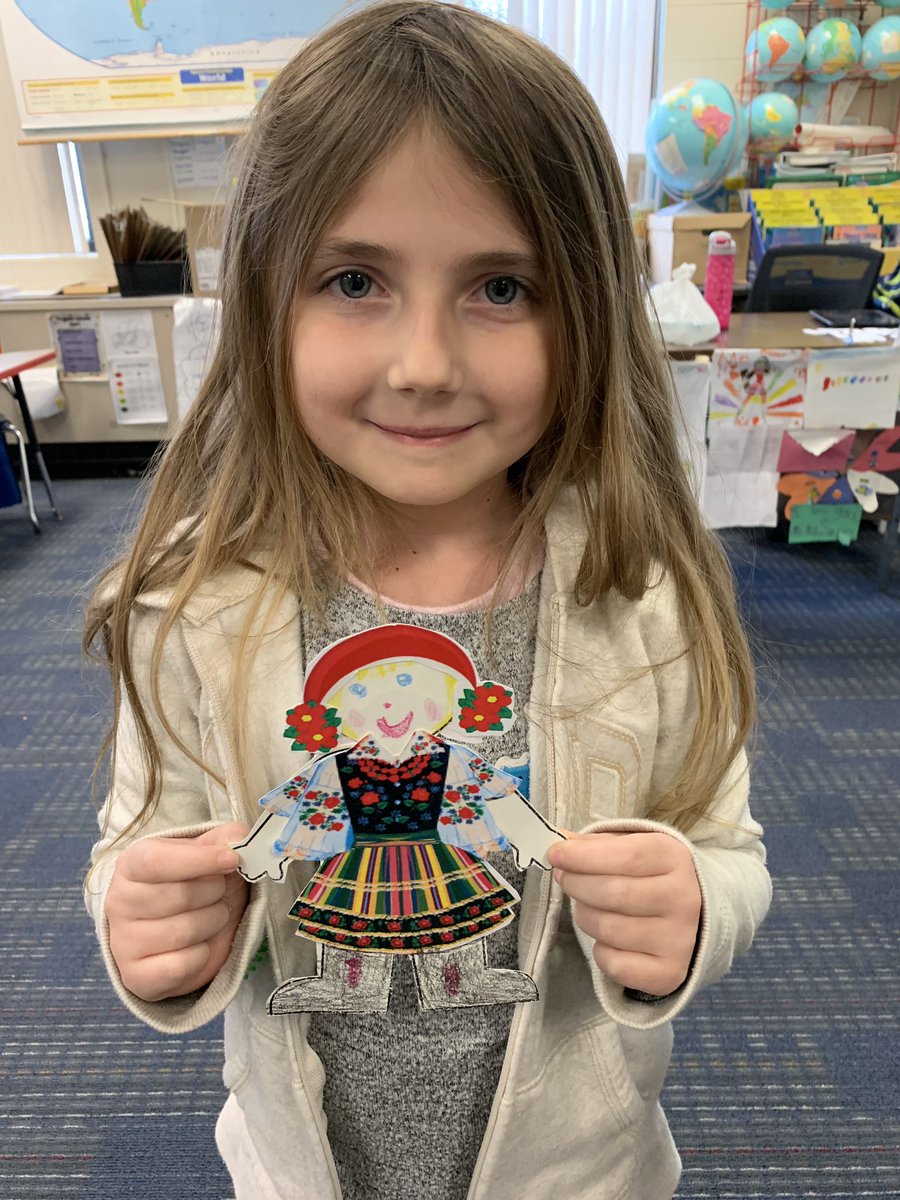 monicavazquezED's tweet photo. #tbt to our heritage doll presentations @CCSD93 #CCSD93 #culture #worldcommunities https://t.co/aN8NfDRokW