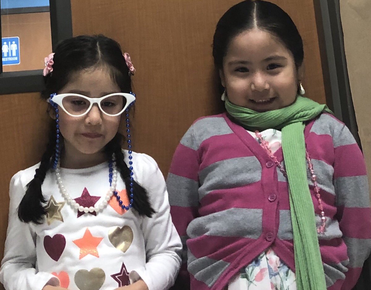 mcwilliams_joni's tweet photo. Celebrating 100 days of GROWTH #PreKloveoflearning @OakForestES https://t.co/AfIA5R7SZJ