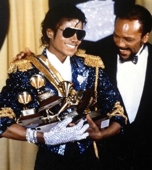 225talal's tweet photo. #Grammys 💜 https://t.co/3FeXVlCu4d