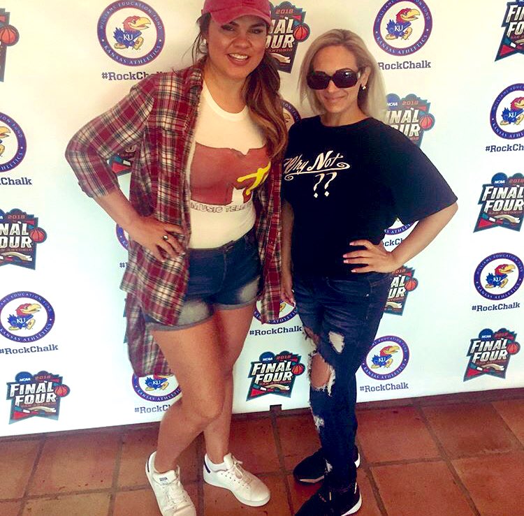 NinaZDallas's tweet photo. #ThrowBackThursday #FinalFour2018
Can’t wait for this year...Going to have several events lined up for ya 👌🏽 https://t.co/cBidc8fEP1
