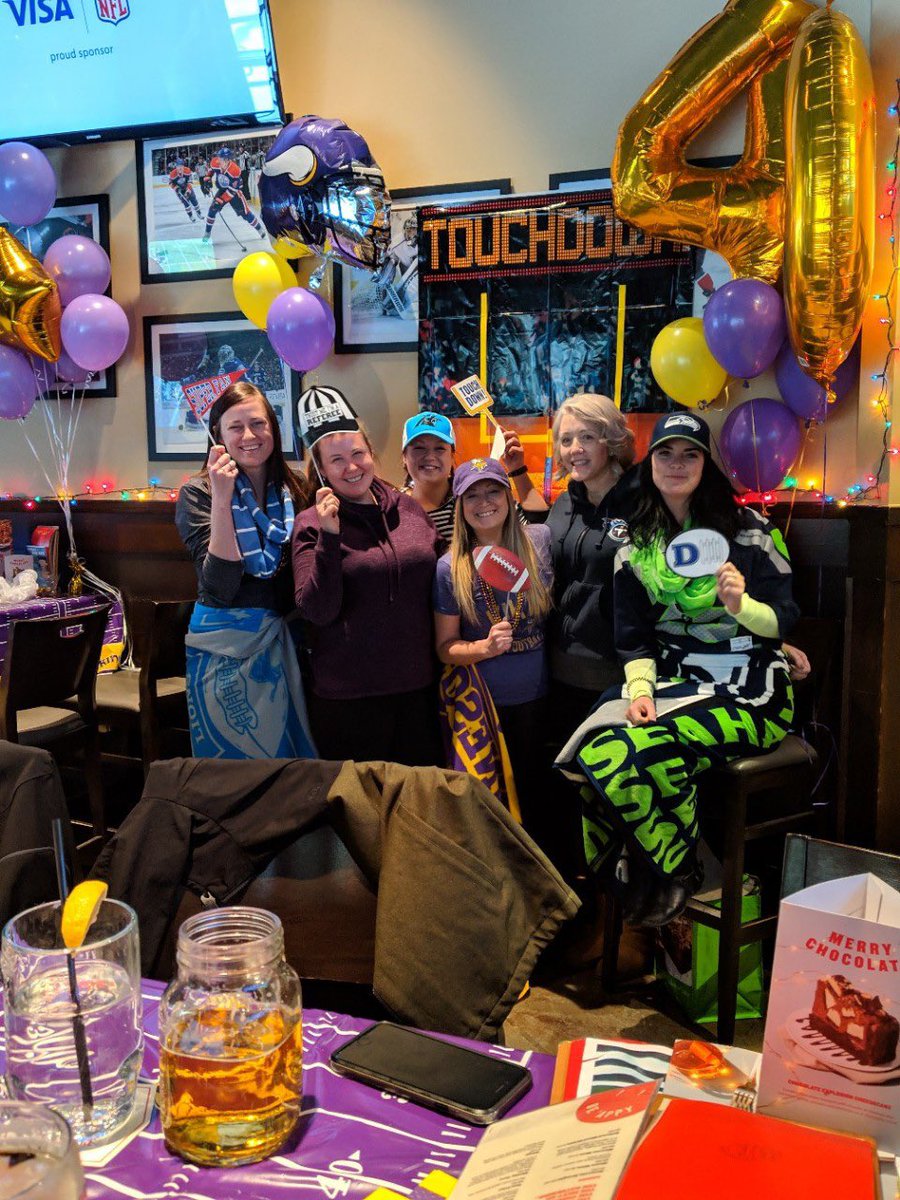 AngBanjo's tweet photo. Best Birthday EVER!! #bpfortmacselfie #thisis40 #vikings @BPFortMcMurray https://t.co/WHpDcgGuyA