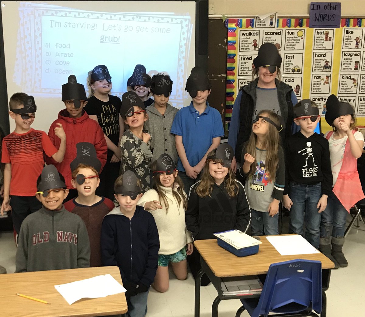 MsJessica2nd's tweet photo. Ahoy Mateys! Just a little pirate context clues activity... 🏴‍☠️ 
#EveryStudentEveryDay #PESisthebest https://t.co/4ZVkEHshu0