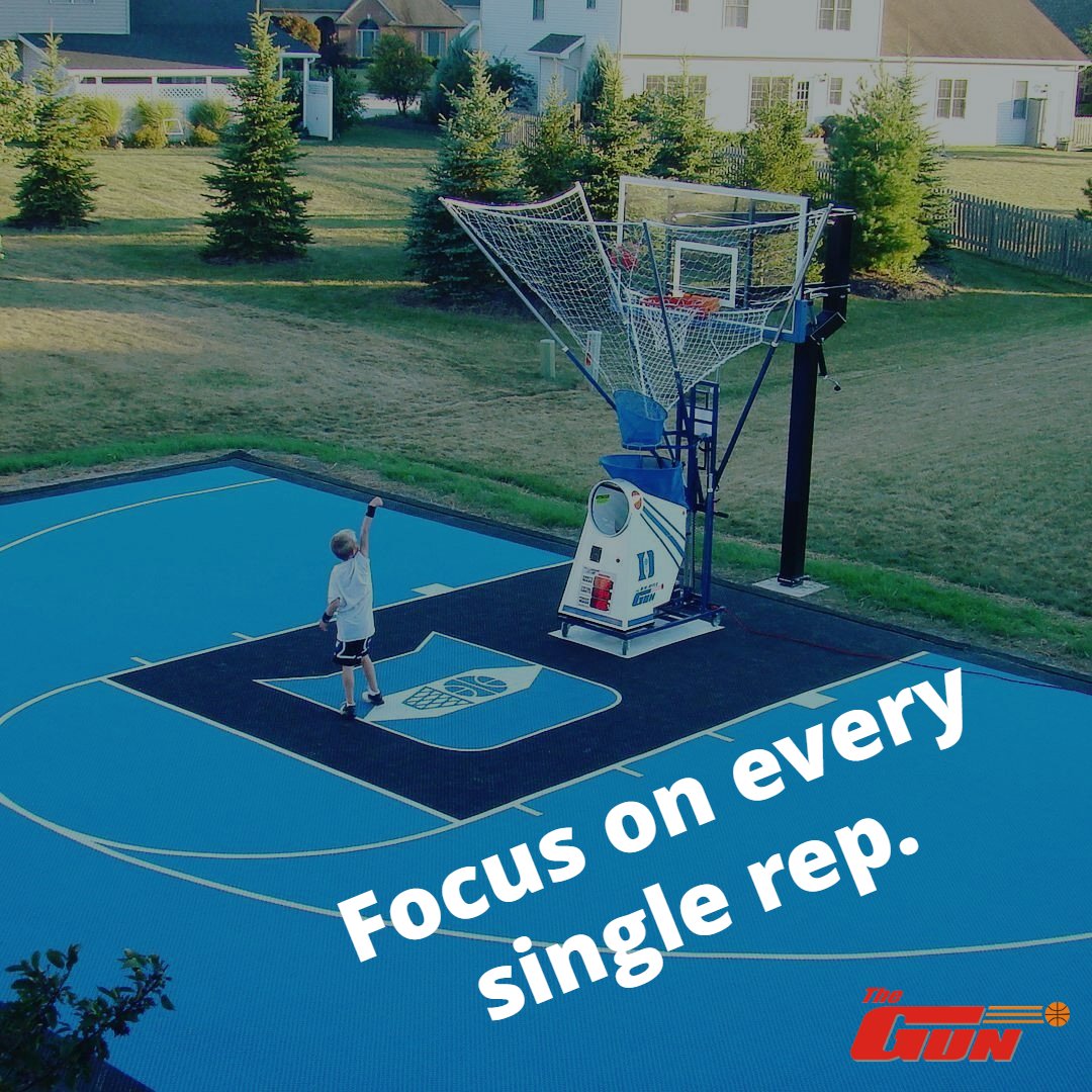 shootaway's tweet image. Casual shooting can lead to bad habits. Stay focused. Every rep matters!

#Repetition #ShootingMachine #TheGun #ShootAWay