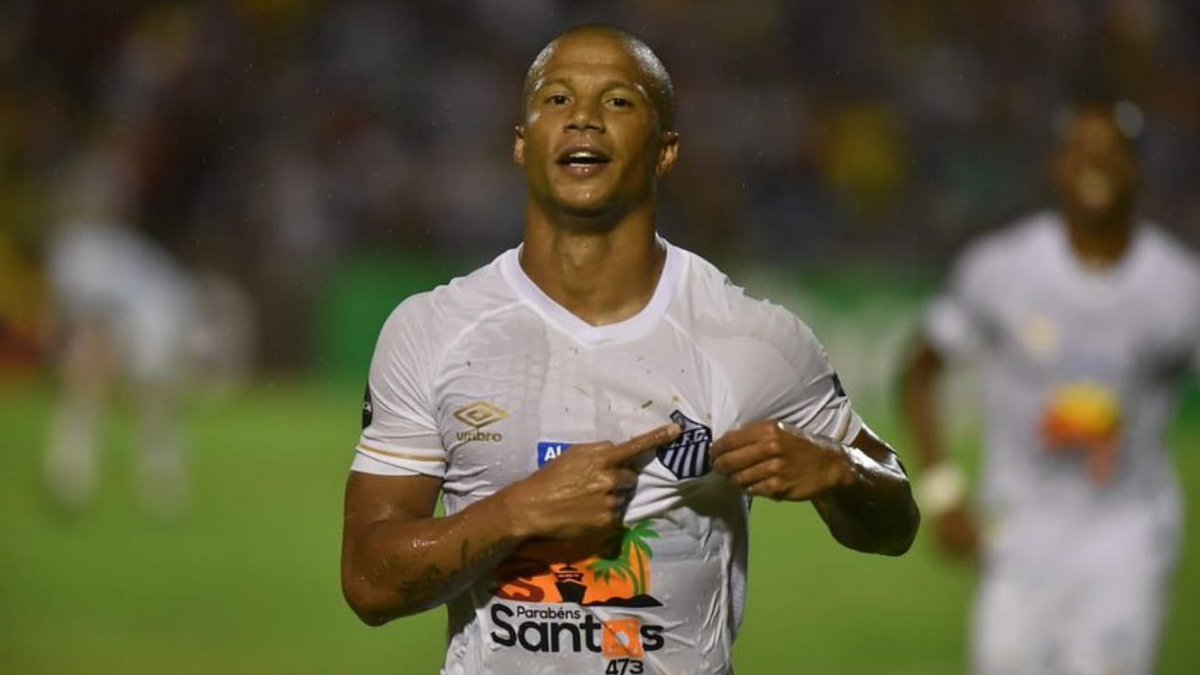 #ExRiver Carlos Sánchez (Doblete) Fue Titular En La Victoria Del #Santos Ante #AEAltos (7 a 1) #CopaDoBrasil