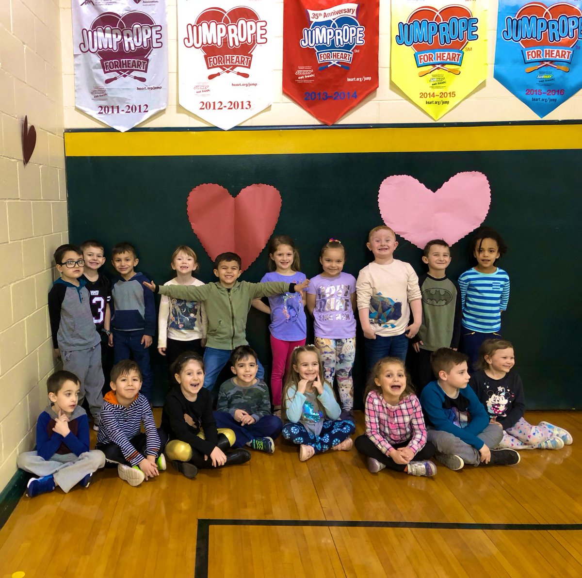 MrsStetsonsCrew's tweet photo. Having fun at #JumpRopeForHeart! ❤️ Great job @coachvanRHS!!
@SycamoreECLC @hazlet #HazletProud #SycamoreDrive https://t.co/HjRJkLmemU