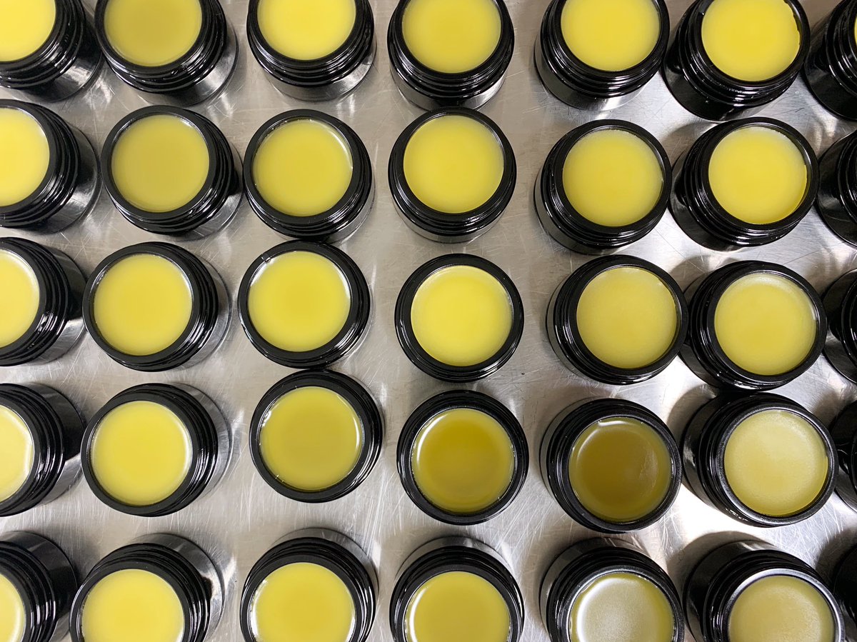 HEMP SALVE: We poured these magical #salves today and can’t wait to share them with you - each ultraviolet glass jar contains 1000mg CBD #hemp salve (1 oz) with frankincense and sweet orange essential oils. 🧙🏼‍♀️🐝