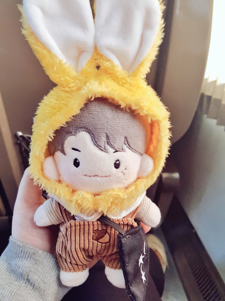 _amazing_egg's tweet photo. 우리 아리랑 같이 시골 갔다가 올라가는중🐿 https://t.co/pc63e3NT8B