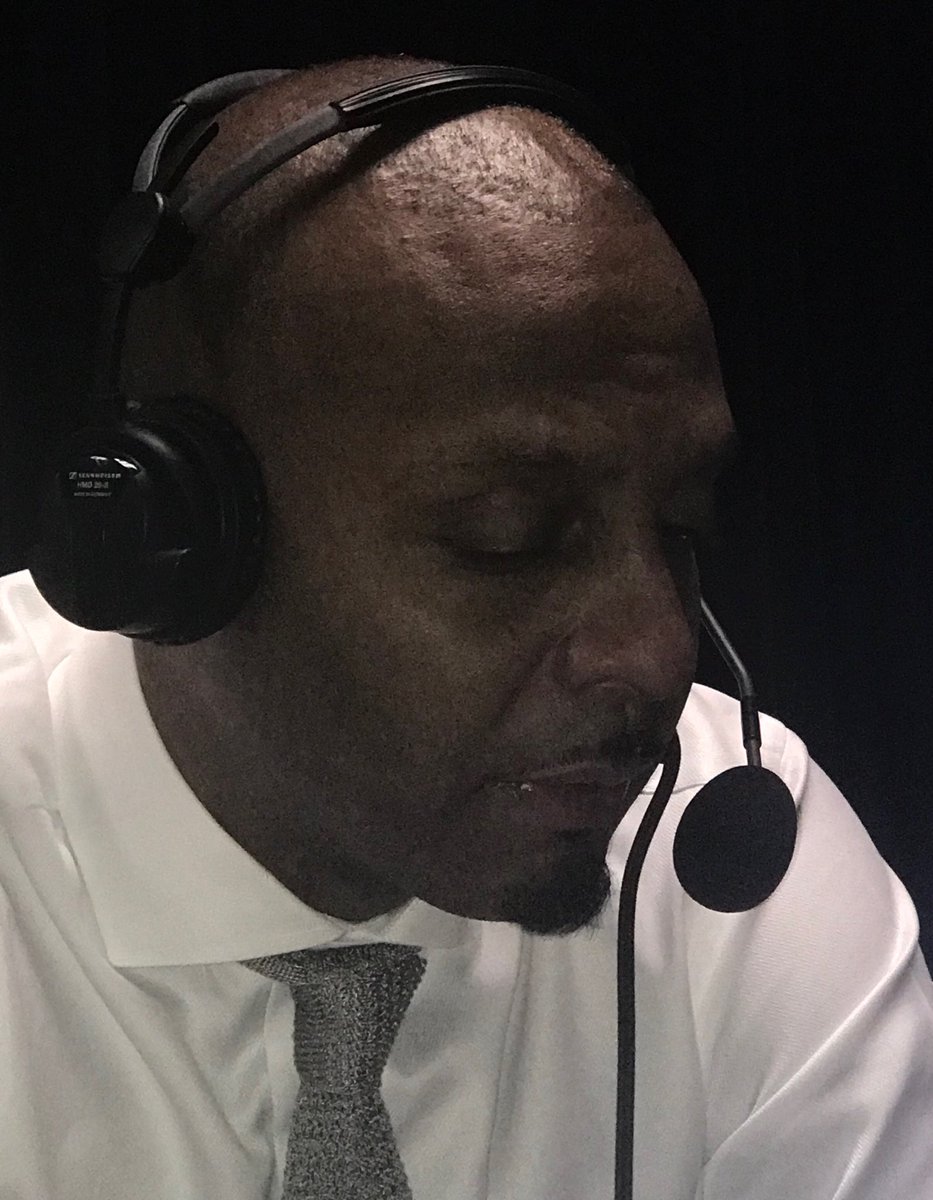 forrestgoodman's tweet photo. A disappointed ⁦@Iam1Cent⁩ on postgame radio show after home loss to Cincinnati. #gotigersgo ⁦@600WREC⁩ ⁦@Memphis_MBB⁩ ⁦@TSPMemphis⁩ ⁦@LearfieldLive⁩ https://t.co/oJCALb2oSs