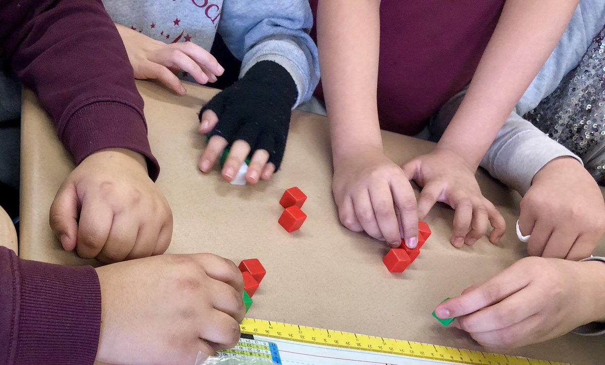 MathMeredith's tweet image. 4th grade students at Key School constructed viable arguments (among other math practices) to ensure everyone understood their thinking around this Visual Pattern! Thanks @fawnpnguyen! @KeySchoolPHL @PaulineCheung18 @carnegielearn @PHLschools #longlivemath #smp3 #visualpatterns