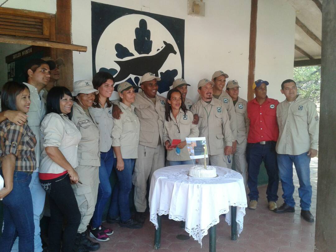 #Ayer Junto a @inparques_falcon  acompañamos la celebración del #45Aniversario del Parque Nacional Médanos de Coro.
...
#FalconEcosocialista #Falcon #MedanosDeCoro #Inparques #MisionArbol @fundamiarbol