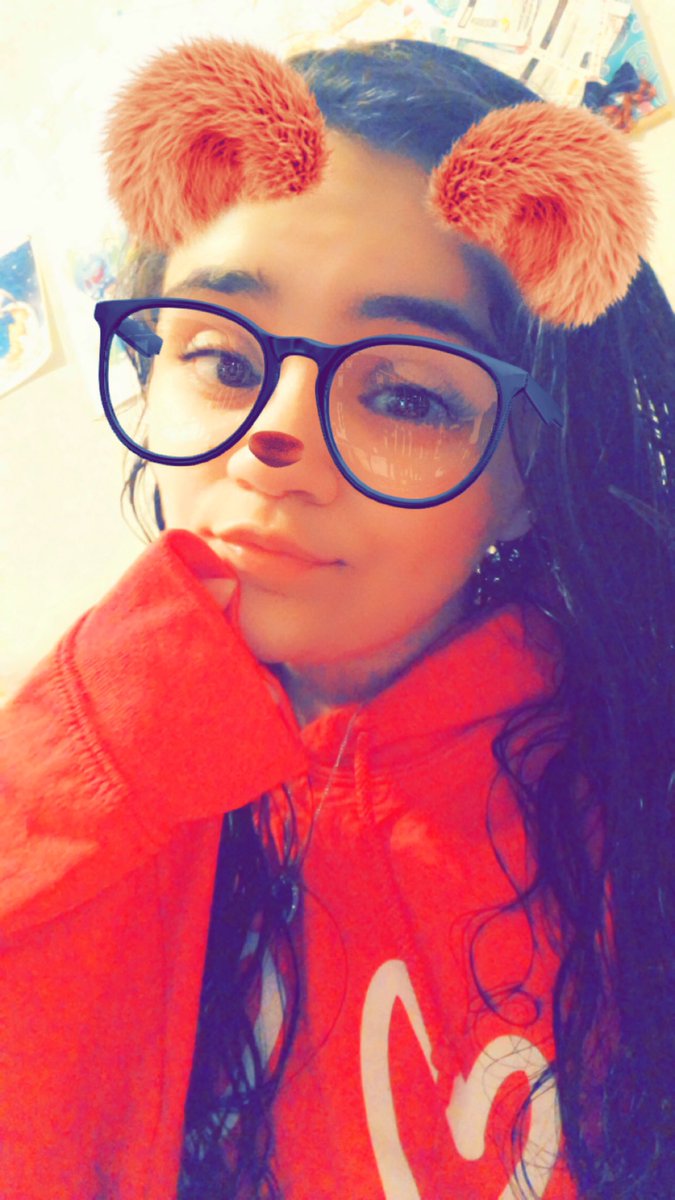 HemmoPrincess97's tweet image. Just got my @ItsBobbyMares hoodie and I’m obsessed. 😍😍😍❤️❤️❤️❤️