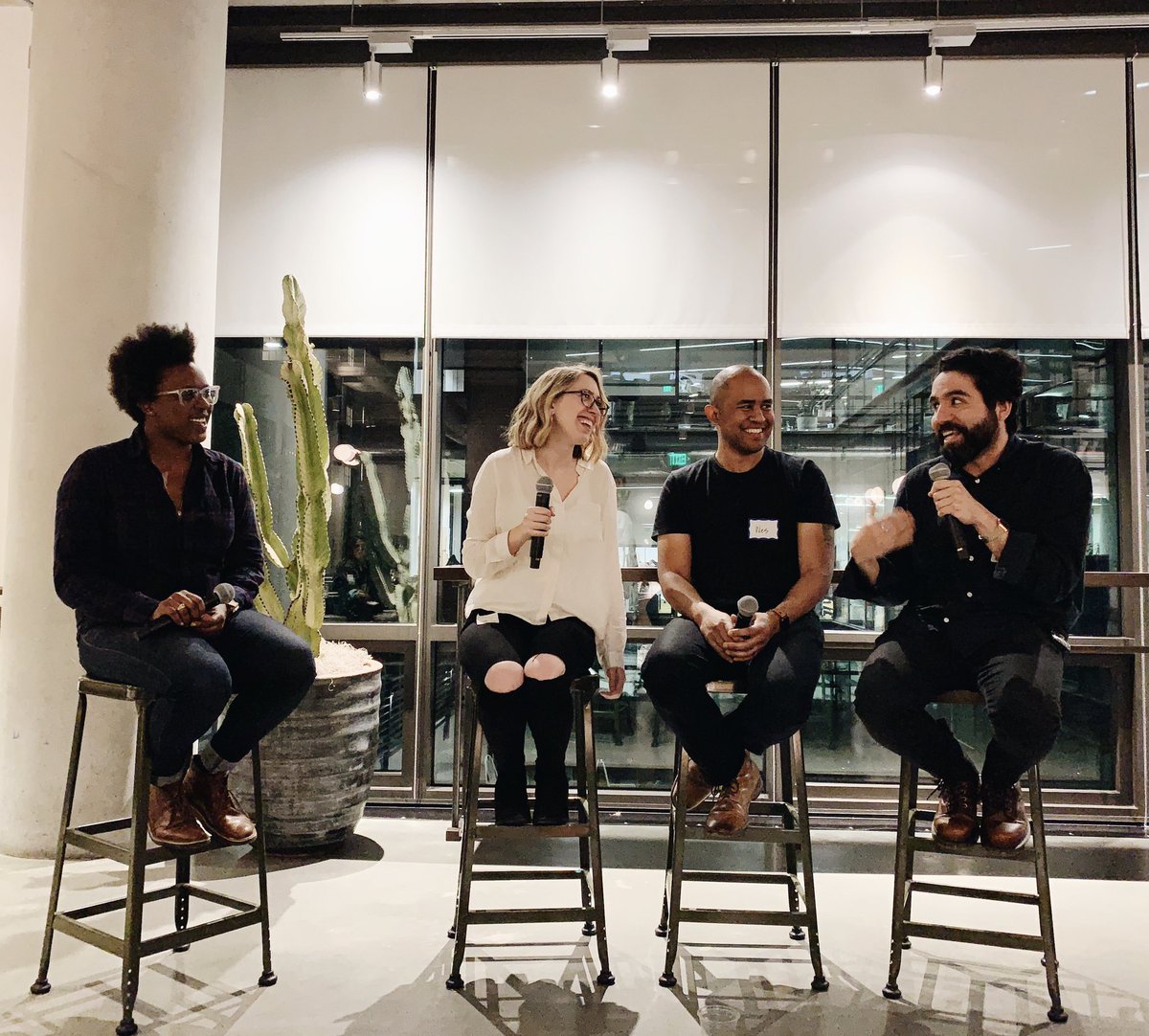 jennylhua's tweet image. At the @DropboxDesign Diversity &amp;amp; Design event, where @julesforrest @WesOHaire @pablostanley @meganrosedickey are talking about building diverse communities and celebrating the launch of @BlacksWhoDesign