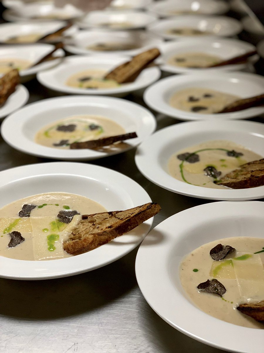 BookbindersVa's tweet photo. Our 1st wine dinner of 2019 was a winner. Wining &amp; dining was hosted by head chef Chris Booth &amp; Guest Sommelier Jason Tesauro. It included Barboursville favorite, Octagon. Chef Booth dazzled w/ 4 courses. Including Roasted cauliflower purée, shaved truffle, grilled artisan bread https://t.co/rqZn30QHYS