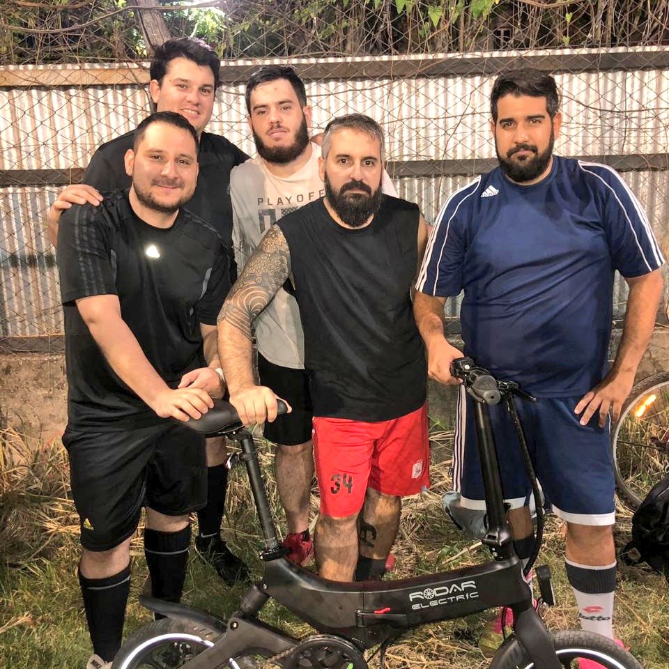 PapiTuitter's tweet image. Dicen por ahí que hoy se jugó el #Papitwitter 214...

@JCPetruzza  @petrusnephew @PibitoBienPiola  @abbotTONADO y @DerMasterPlan 
Vs
@SoyElDie  @arisanguinetti @matiasbaldo @chelologu &amp;amp; @agimenez