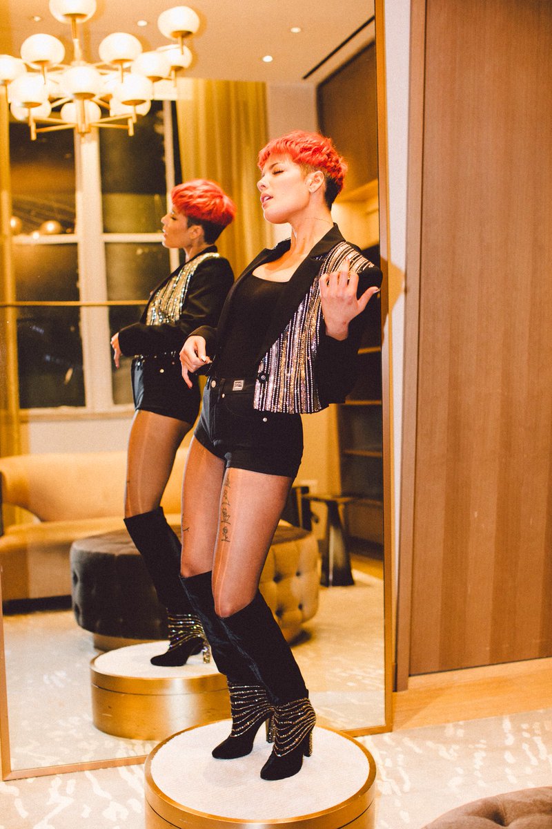 BIG TIME mcr mood this week. <a href="/DonsLens/">don</a>