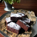 「どうせ……」と思っている人にぜひ作ってほしい!レンジでガトーショコラ風ケーキ!