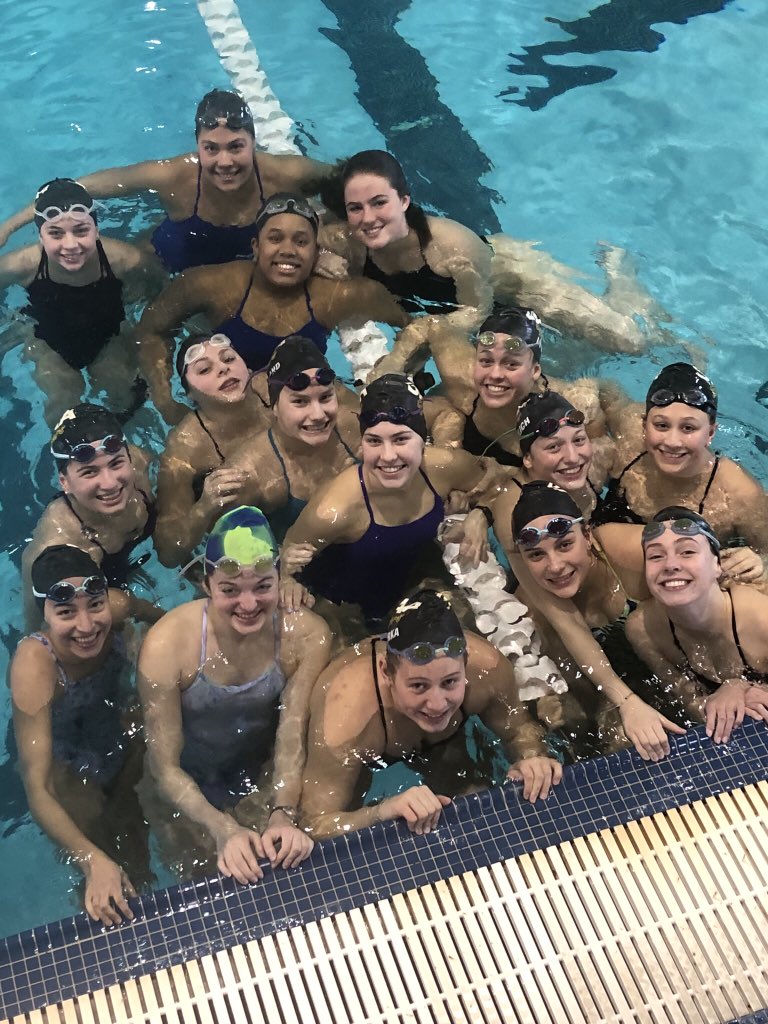 saa_swim's tweet photo. Last practice ✔️ Escaped Rooms ✔️ Just about time. To. GO. #chasingfour https://t.co/wJ7e4Y1e1n