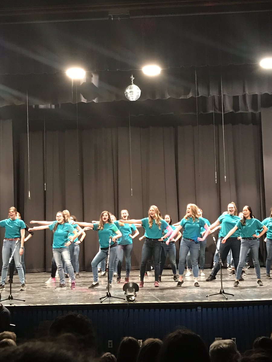 Had fun “getting schooled” at the B Ed musical! Wonderful talent <a href="/QueensEduc/">Faculty of Education</a>! <a href="/MsRatchford/">Ms. Ratchford</a> @kristentennant_ <a href="/AmandaLloydEdu/">Amanda Lloyd (she/her)</a> <a href="/MsAMccormick/">Alexandra McCormick</a> @MmeMacNaught <a href="/misslaurahall/">Laura Hall</a> <a href="/lauracross04/">Laura Cross</a> <a href="/MMentiady/">Ms. Mentiady</a> <a href="/MsPhilpott96/">Jeannine Philpott</a> @PamelaBeach1 <a href="/kristy_timmons/">Kristy Timmons, Ph.D, OCT, RECE</a> <a href="/ChrisDeLuca20/">Chris DeLuca, PhD</a>