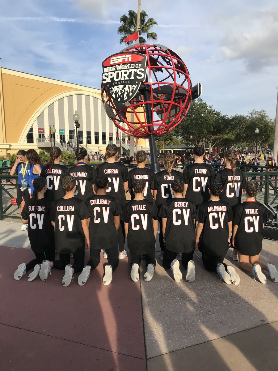 cv_dancetroupe's tweet image. CVDT will be performing at the boys basketball game tomorrow night! We are doing our nationally ranked (8th in the nation!) Hip Hop routine❗️Wear navy blue and support CV MINI THON! Can’t wait to show you all what we’ve been working on all season!🤗🖤🔥