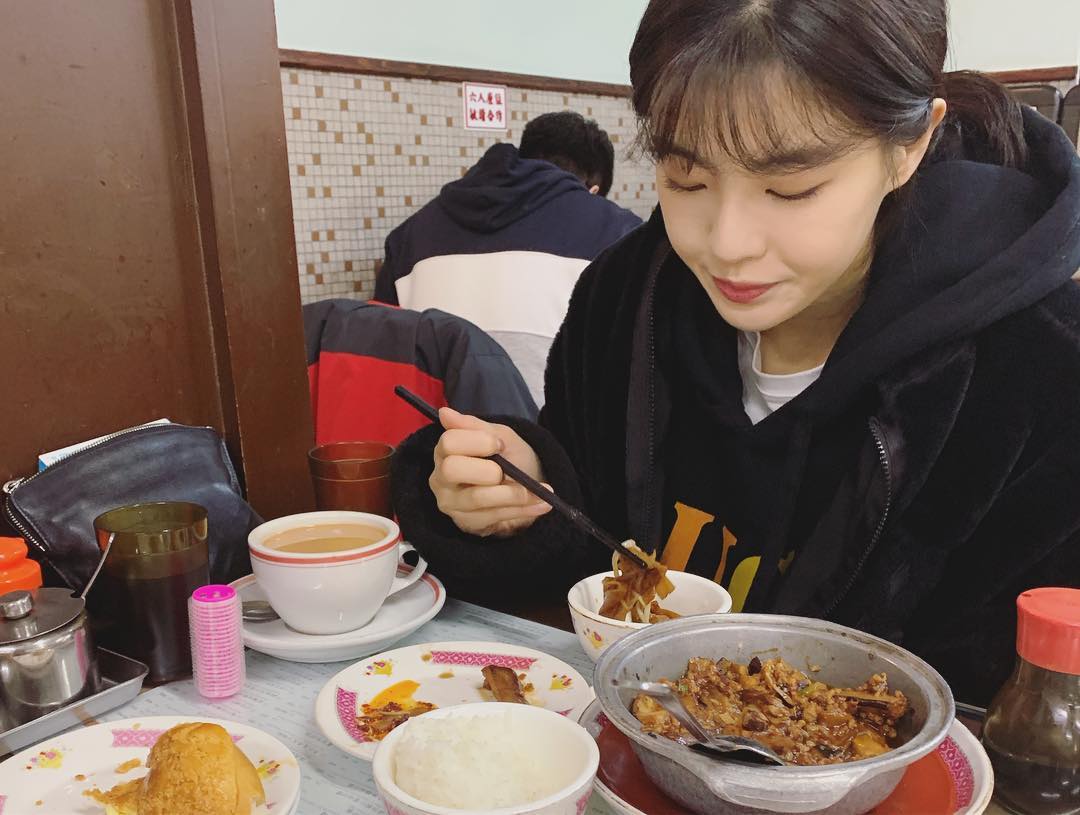 LSBSG's tweet photo. 190208 이선빈 - IG Story Update

아...보고싶다ㅜㅜㅠ 

_____________________________________
#leesunbin #leejinkyung 
#이선빈 #이진경 #イソンビン #李先彬 https://t.co/7isfYCV9j4