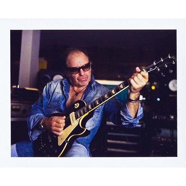 VONJAKO's tweet photo. “Blasco” photo by @vonjako #vascorossi 🎂#happybirthday #happybirthdayvasco #2009 #polaroid #tbthursday #italianrocker #ilblasco #ilkom @polaroid #tantiauguri #gibson #albachiara #filmphotography #polaroidphoto #nodigital #thephotosociety #natgeoyourshot #musiclegend #itali… https://t.co/5fDGx8O3E7