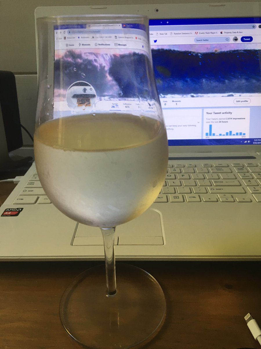 thecheese01's tweet image. Duke’s Single Vineyard Riesling. 
Why? Because it’s Friday that’s why. 
#97points
#🧀🧀🧀🧀🧀