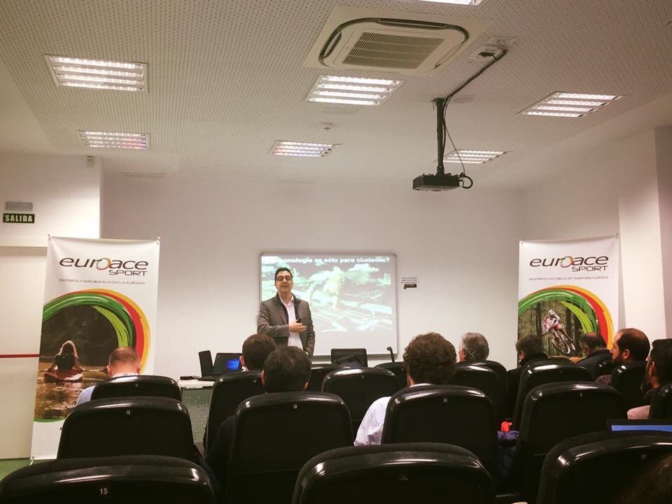 Los responsables de la gestión de la empresa, se encuentran en las jornadas de Euroace Sport ”#Deporte y #Naturaleza” con la finalidad de aprender y poder ofrecer nuevos servicios a los diferentes clientes y siempre adaptados a la distintas características de cada uno.