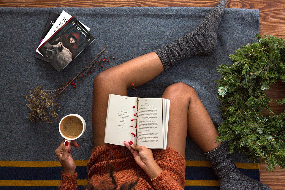 Das #Wochenende soll ja ziemlich #stürmisch und #regnerisch werden. Darum die beste Zeit um zu einem guten Buch zu greifen ;) Ich empfehle da die Bücher von @Syltkrimiautor @Zondraaceman <a href="/andreas_wisst/">Andreas Wisst</a> <a href="/Autor_Guenter/">Reiner Günter</a> <a href="/Epearingday/">Ramona Mohr</a> <a href="/PsychoFritze/">Falk Richter</a> 
#buchtipp #leselust