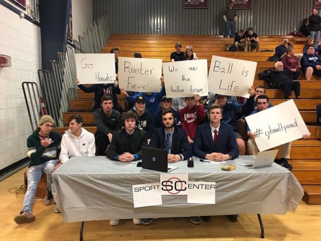 Super proud of the super fan section tonight! Let’s make it loud again tomorrow!! #hawksby1000000