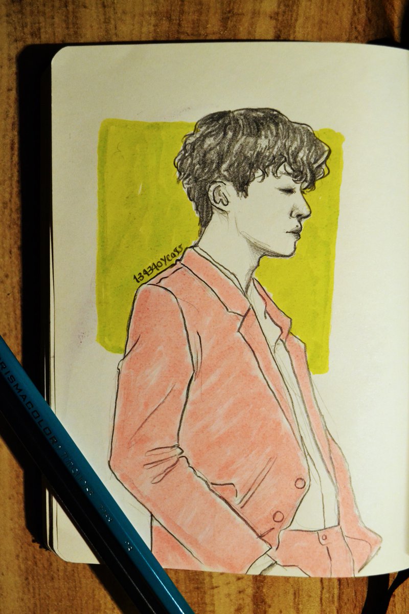 20190207 / day 38daydream daydreaaaaaaaam ( i love this look on Hobi and i'm sad i didn't make him justice)  @BTS_twt