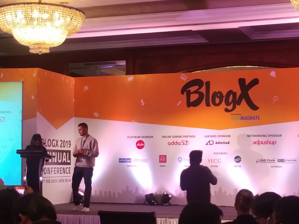 PyaraBetaa's tweet photo. And the BlogX 2019 Conference is here.. #BlogX #BlogX2019 ☝️
#manchibaba
#gaylekaadda
@blogxindia @tripoto https://t.co/VuTje2BA3m