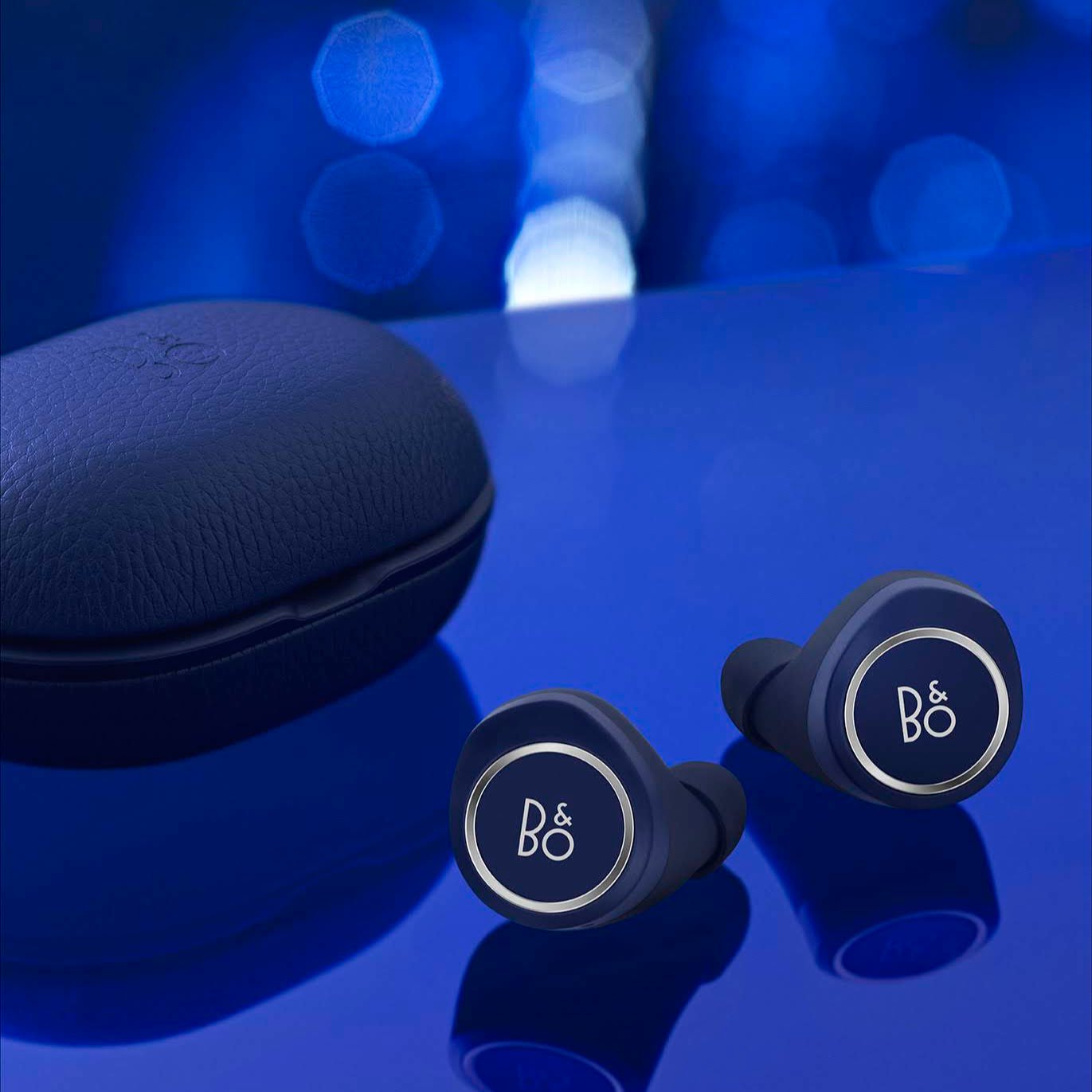 beoplay a1 late night blue