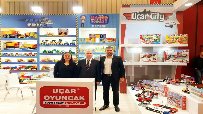 38 Türk Firması Dünyanın En Büyük Oyuncak Fuarına Katıldı.
plastikpazari.com/manset/38-turk…