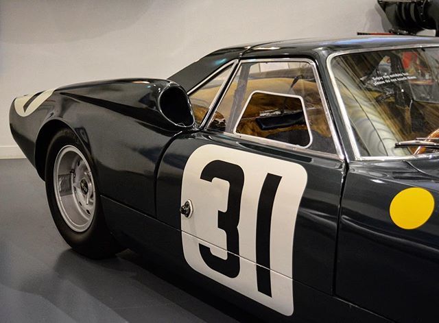 Futuristic Rover BRM Gas Turbine Le Mans racer @britishmotormuseum . . .
.
~//~
.
#lemans #historicmotorsport #classiccar #lemans24 #lemansclassic #lemans24h #brm #rovercars #vintagecar #enduranceracing #sportscar . . .
.
~//~
.
@lemanspage @lemans15 @24… bit.ly/2RMevGL
